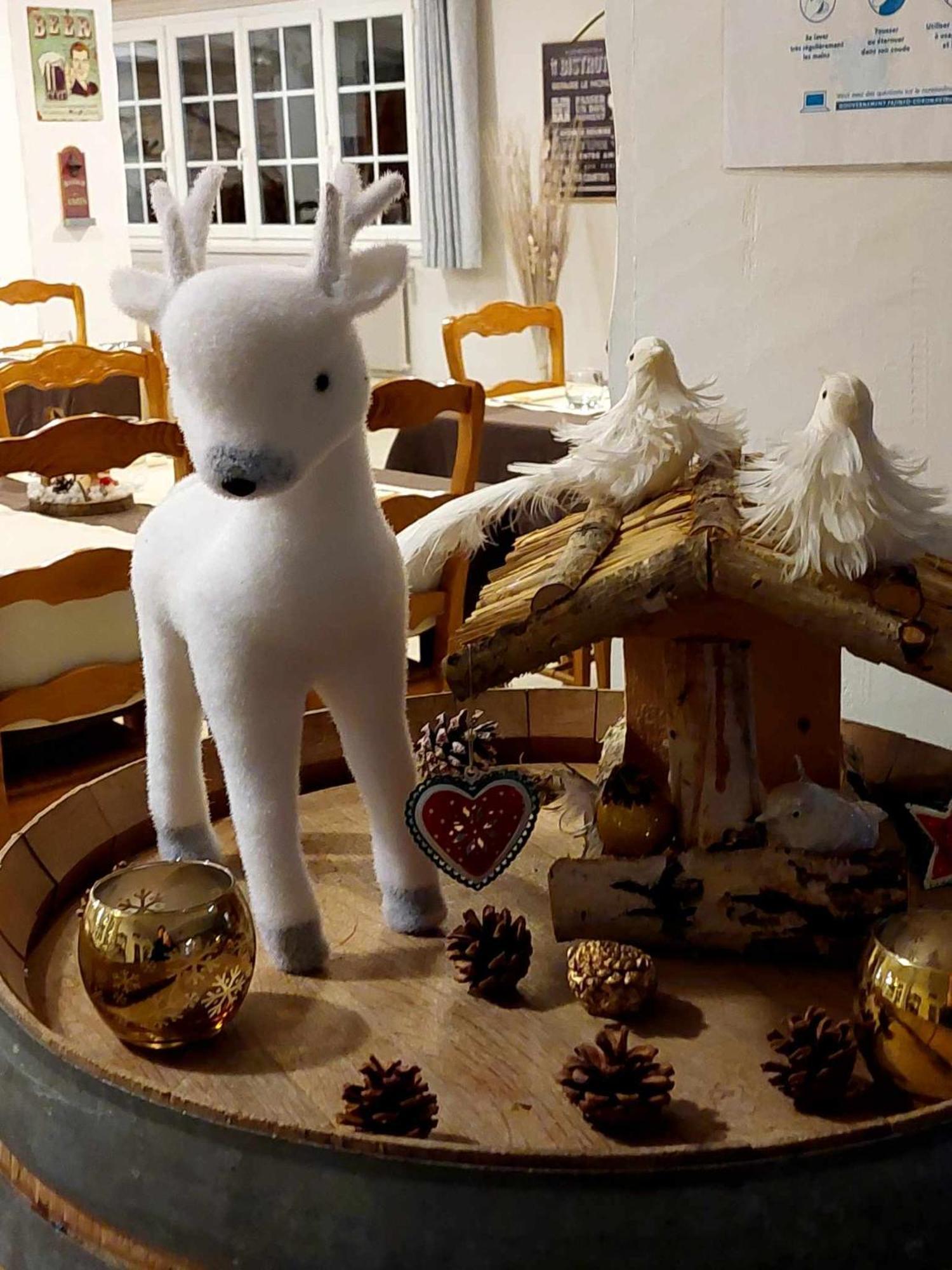 Le Mareuillais Hotel-Restaurant エクステリア 写真