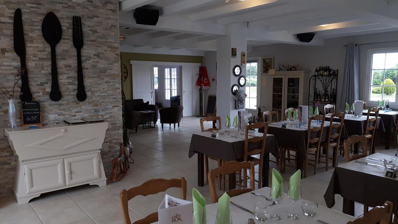 Le Mareuillais Hotel-Restaurant エクステリア 写真